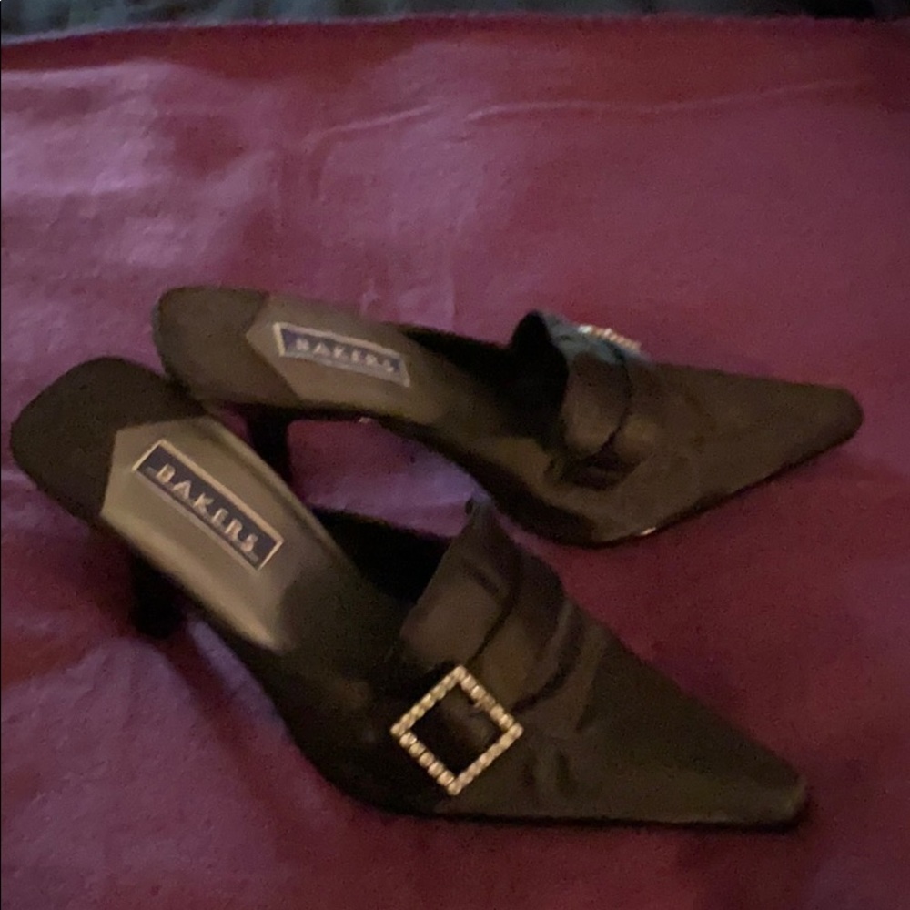 Slip satin shoe